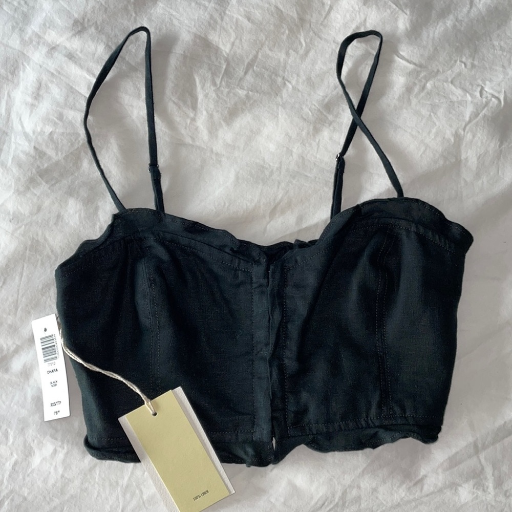 Sold 🖤 Aritzia ohara crop top - Picture 8 of 8